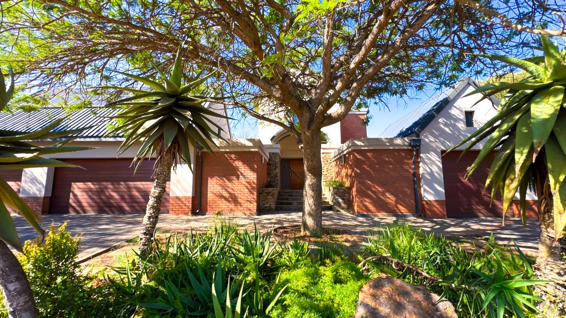 House in Olifantsfontein 410-JR, Gauteng, South Africa 2 - 18413690