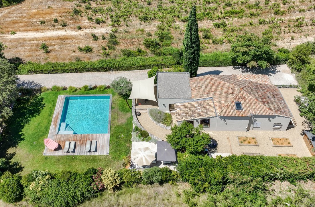 House in Centre Ancien-Cros-Lotins, Éguilles, France 1 - 18409303