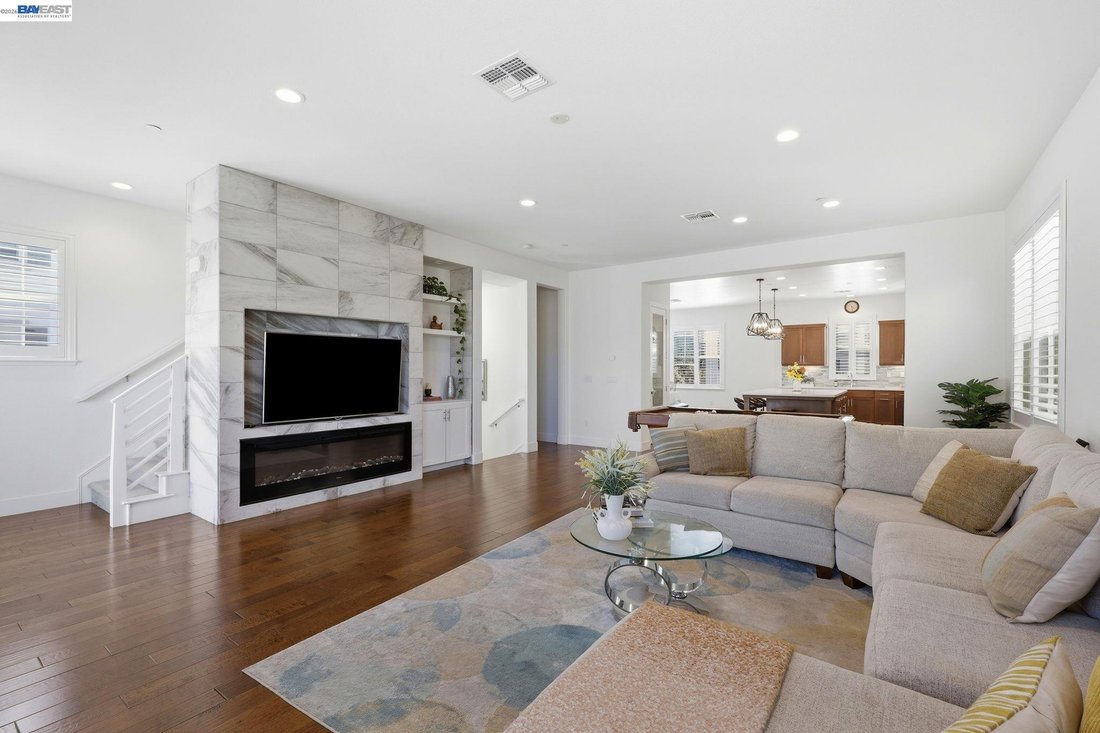 House in Dublin, California, United States 5 - 18407517