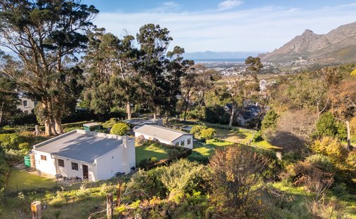 House in Cape Town, Western Cape, South Africa 1