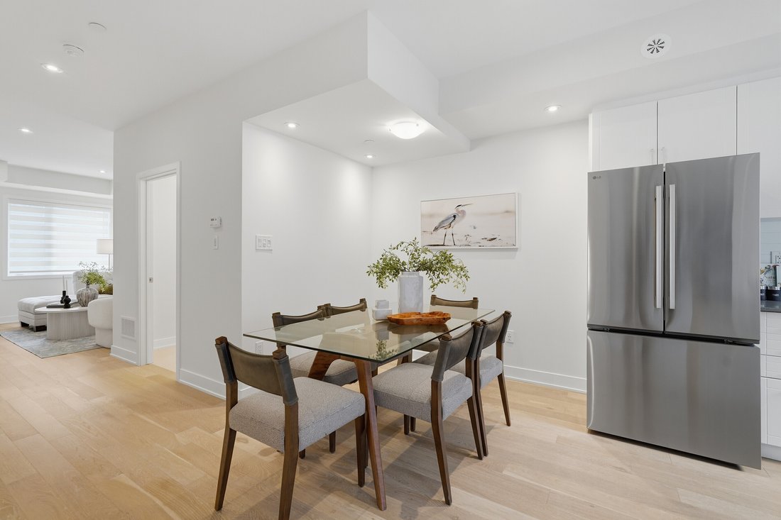 House in Toronto, Ontario, Canada 5 - 18412206