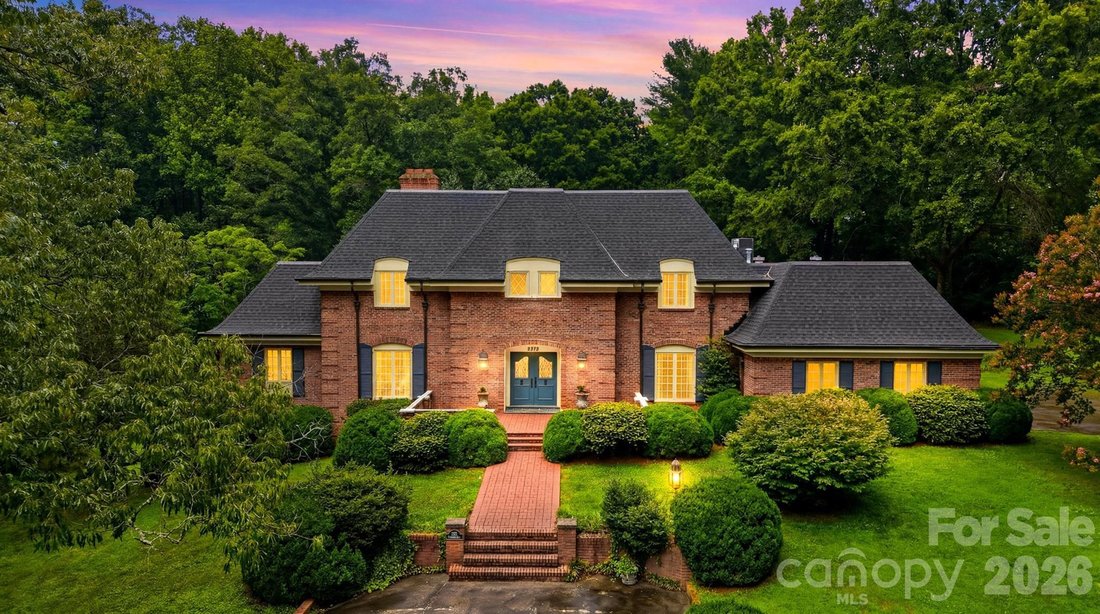 House in Lenoir, North Carolina, United States 1 - 18408988