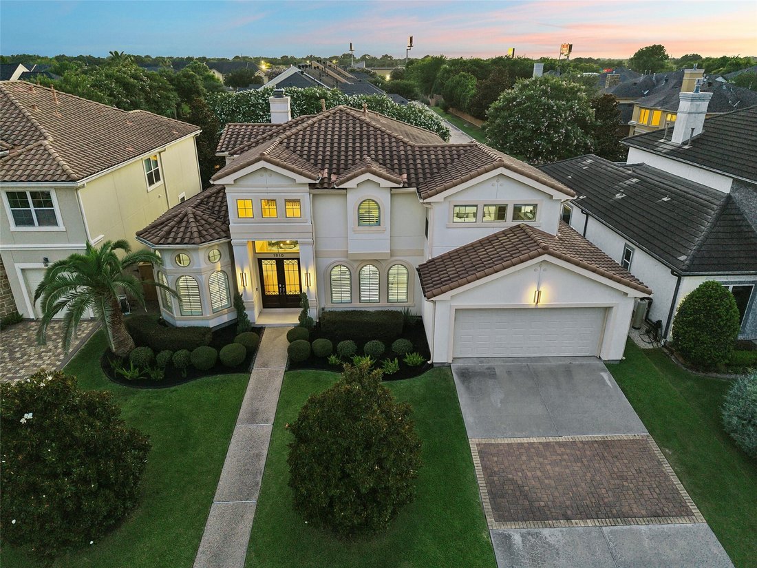 House in Houston, Texas, United States 3 - 18408969