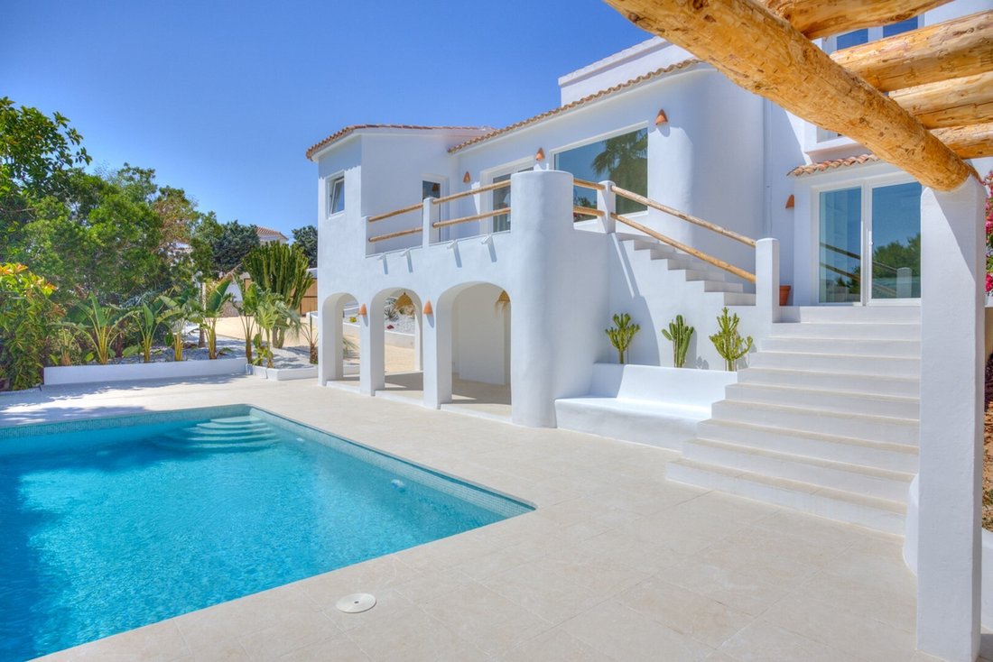 Villa in Moraira, Teulada, Valencian Community 1 - 18404757
