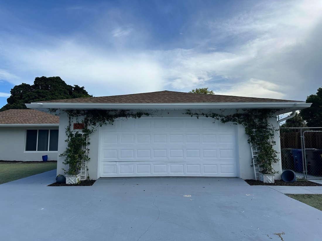 House in Lake Park, Florida, United States 3 - 18322547