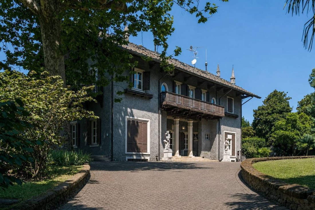 House in Besana in Brianza, Lombardy, Italy 1 - 18416119