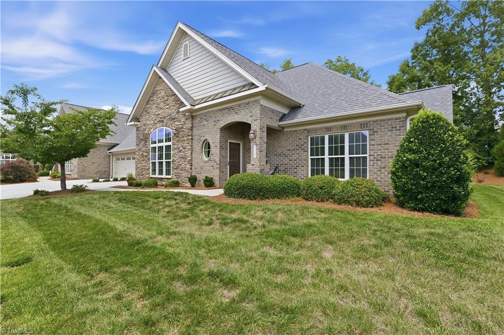 Townhouse in Greensboro, North Carolina, United States 2 - 18407275