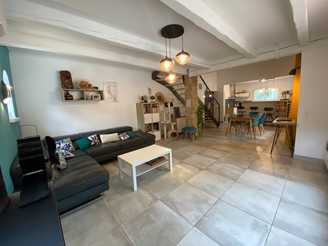 Villa in Grans, Provence-Alpes-Côte d'Azur, France 4 - 18414108