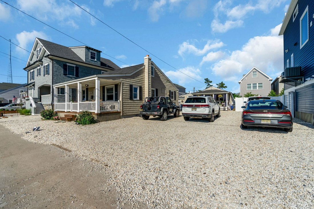 House in Manasquan, New Jersey, United States 3 - 18402652