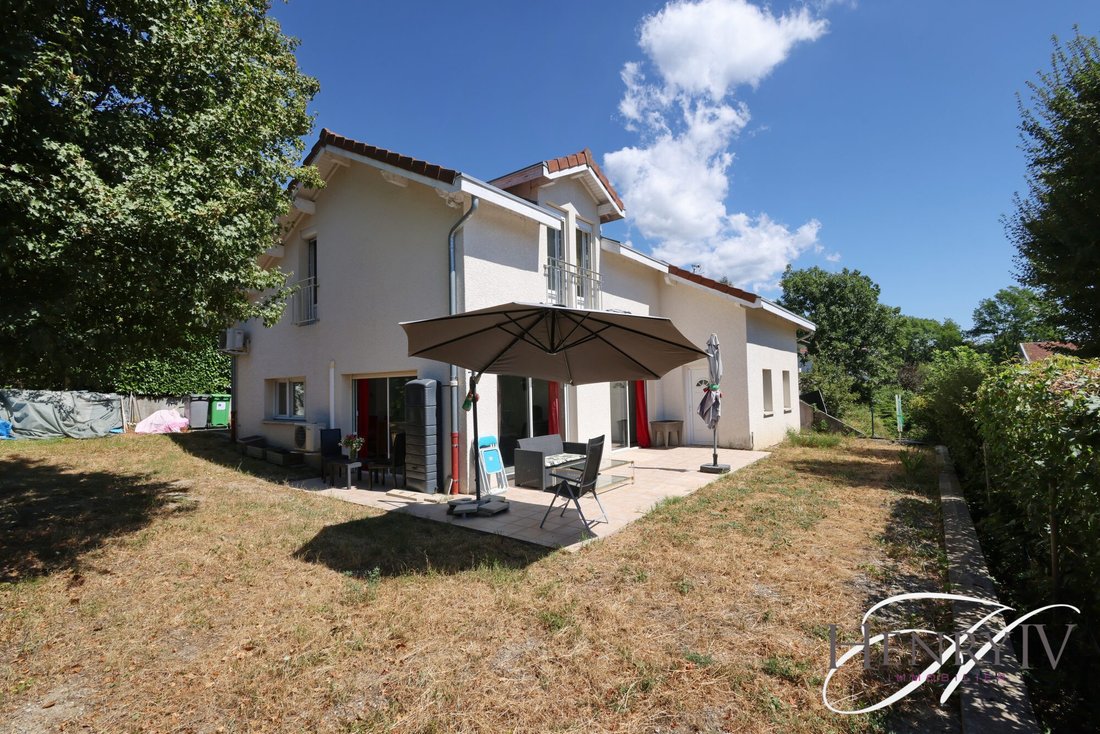 House in Corbonne-Centre-Maréchaux, Saint-Ismier, France 1 - 18410690