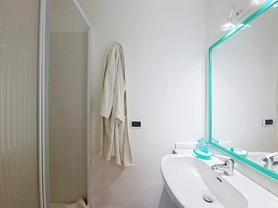 Apartment in La Californie, Cannes, France 4 - 18405085