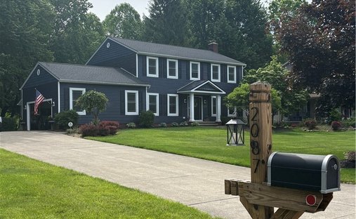 House in Madison, Ohio, United States 1