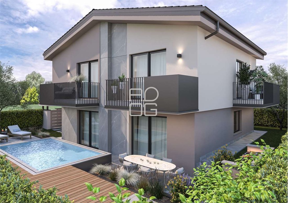 Villa in Desenzano Centro, Desenzano del Garda, Lombardy 2 - 18407806