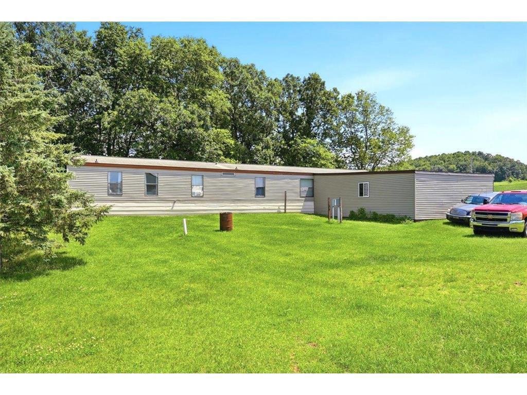 House in Eau Galle, Wisconsin, United States 2 - 18407178