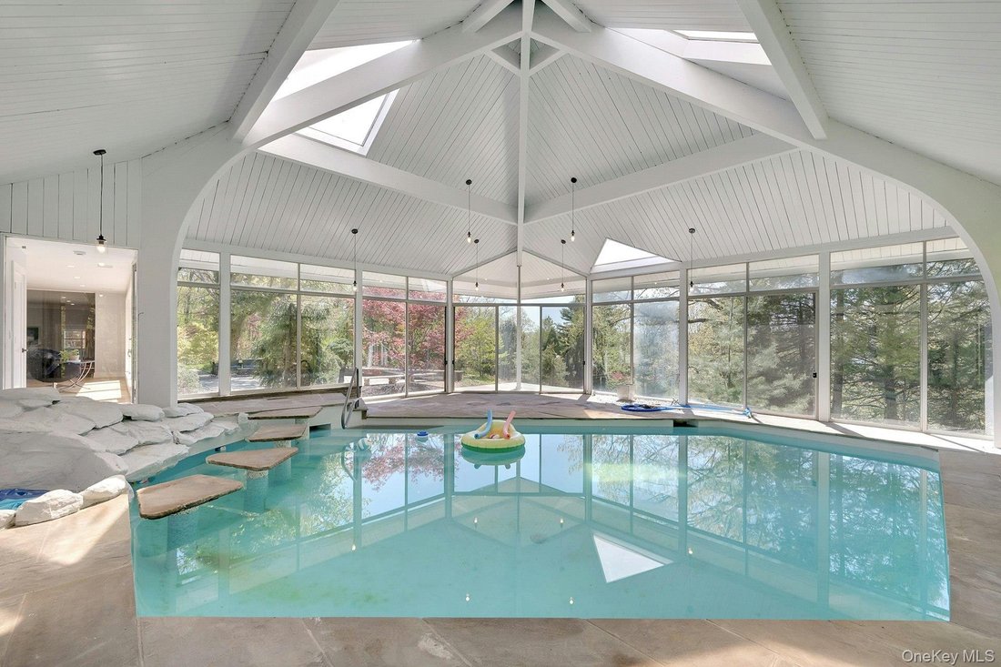 House in Katonah, New York, United States 2 - 18410817