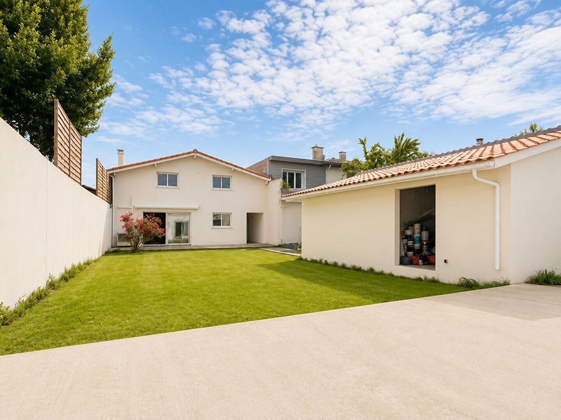 Villa in La Raze, Begles, France 5 - 17996327