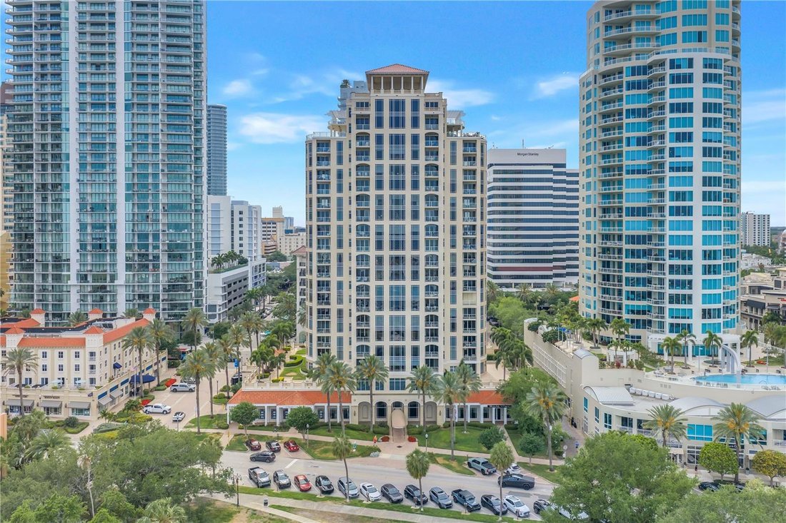 Condo in St. Petersburg, Florida, United States 1 - 18403736