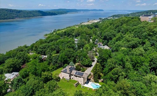 House in Hastings-on-Hudson, New York, United States 1