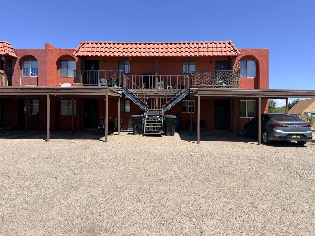 Rio Rancho, New Mexico, United States 1 - 18406801