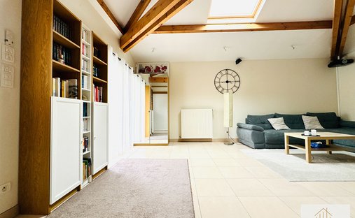 Villa in Nord, Basse-Goulaine, France 1
