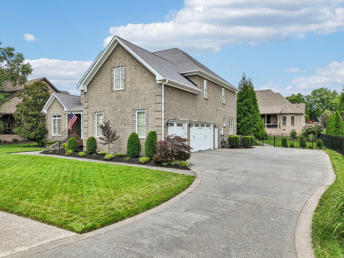 House in Hendersonville, Tennessee, United States 3 - 18413968