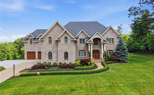 House in Gibsonia, Pennsylvania, United States 1
