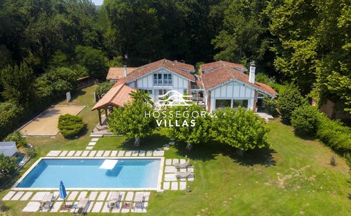House in Tosse, Nouvelle-Aquitaine, France 1