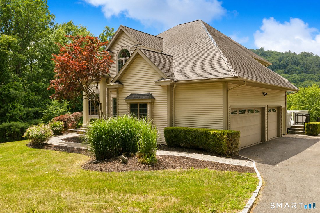House in Southbury, Connecticut, United States 5 - 18276979