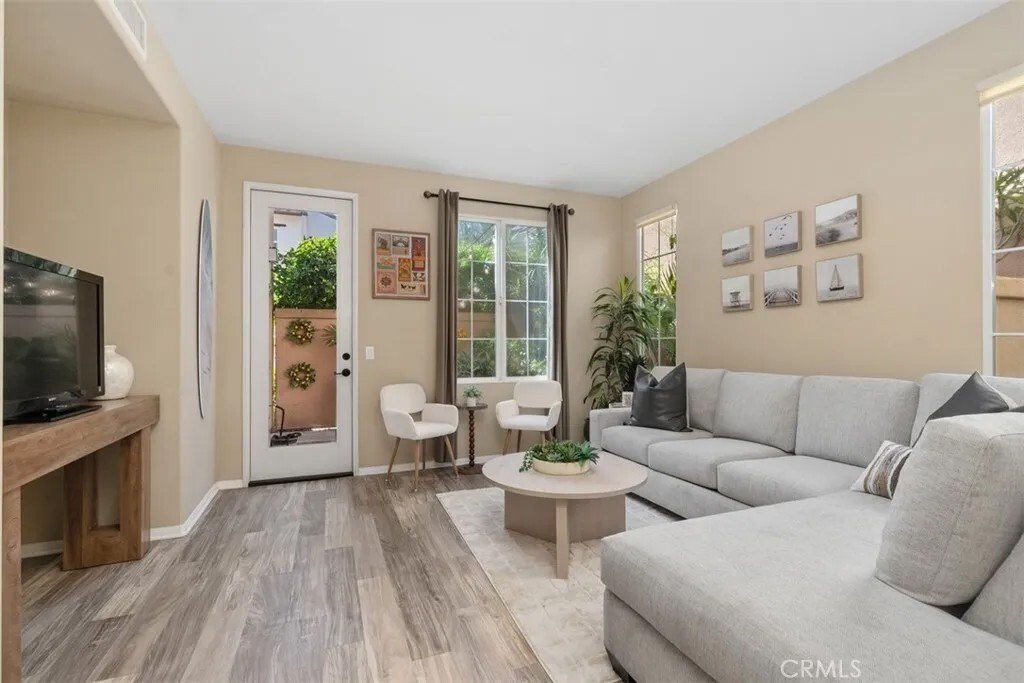 Condo in Irvine, California, United States 4 - 18254328