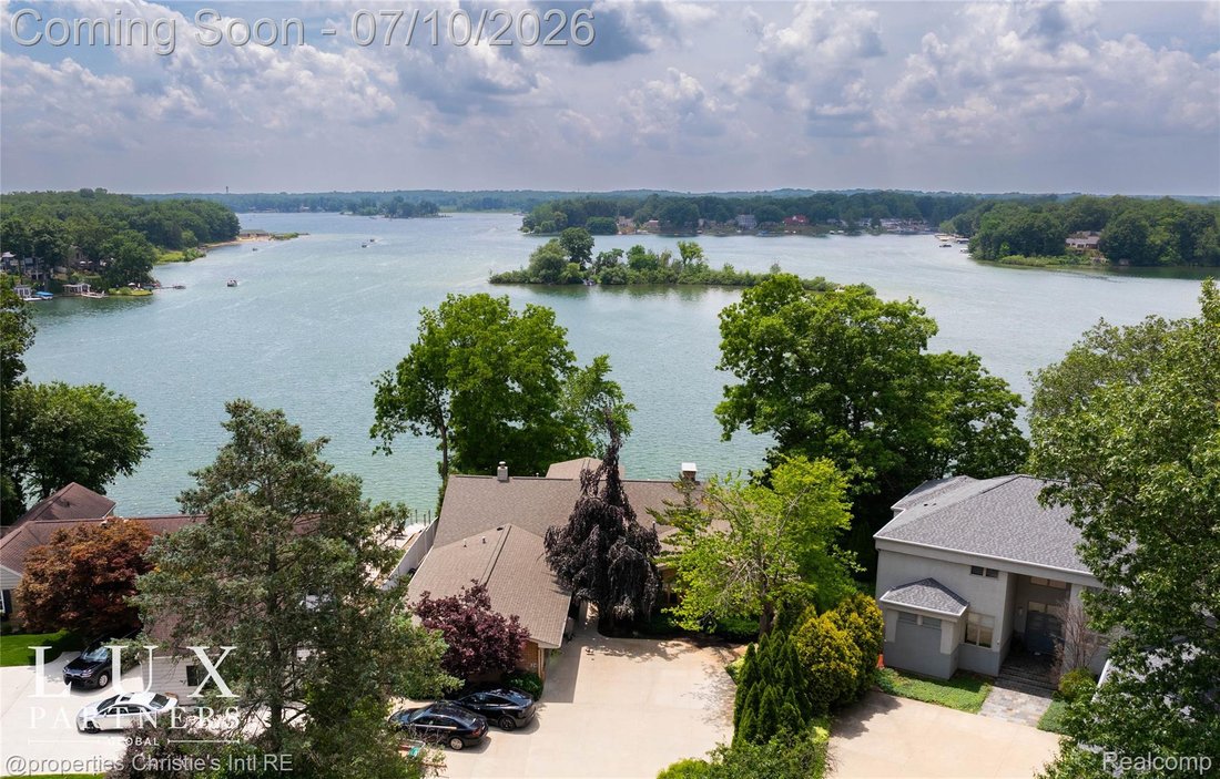 House in Battle Creek, Michigan, United States 2 - 18412129