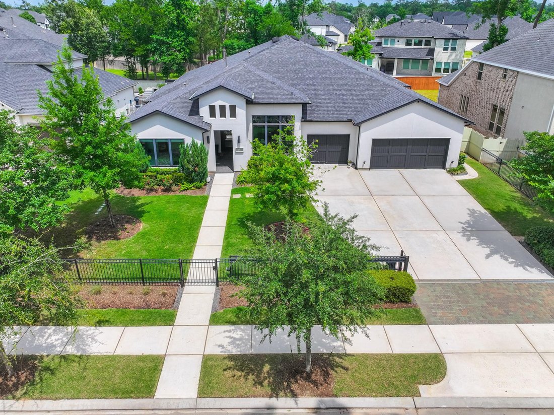House in Conroe, Texas, United States 3 - 18403597