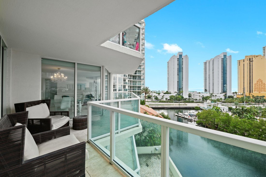 Condo in Golden Beach, Florida, United States 2 - 18413248