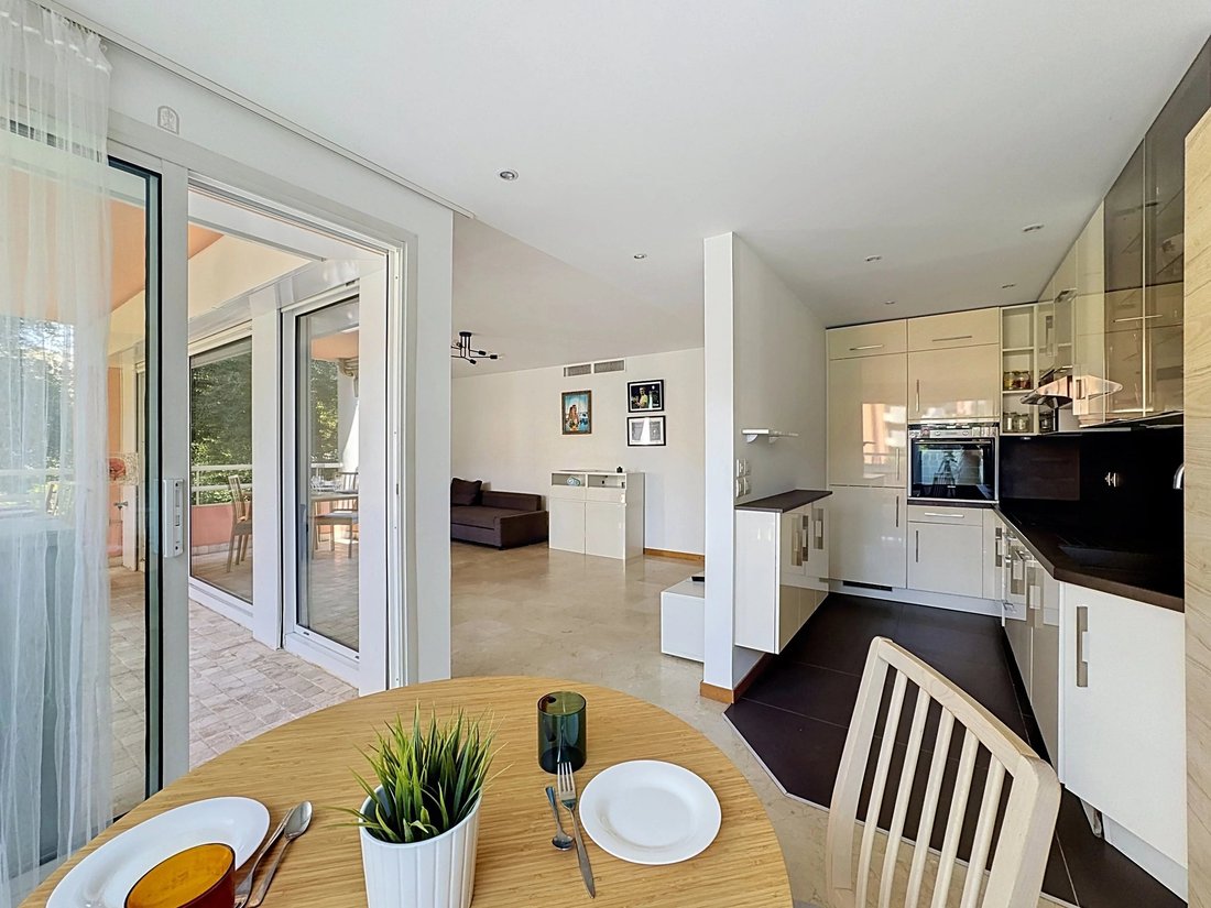 Apartment in Antibes, Provence-Alpes-Côte d'Azur, France 5 - 17735704