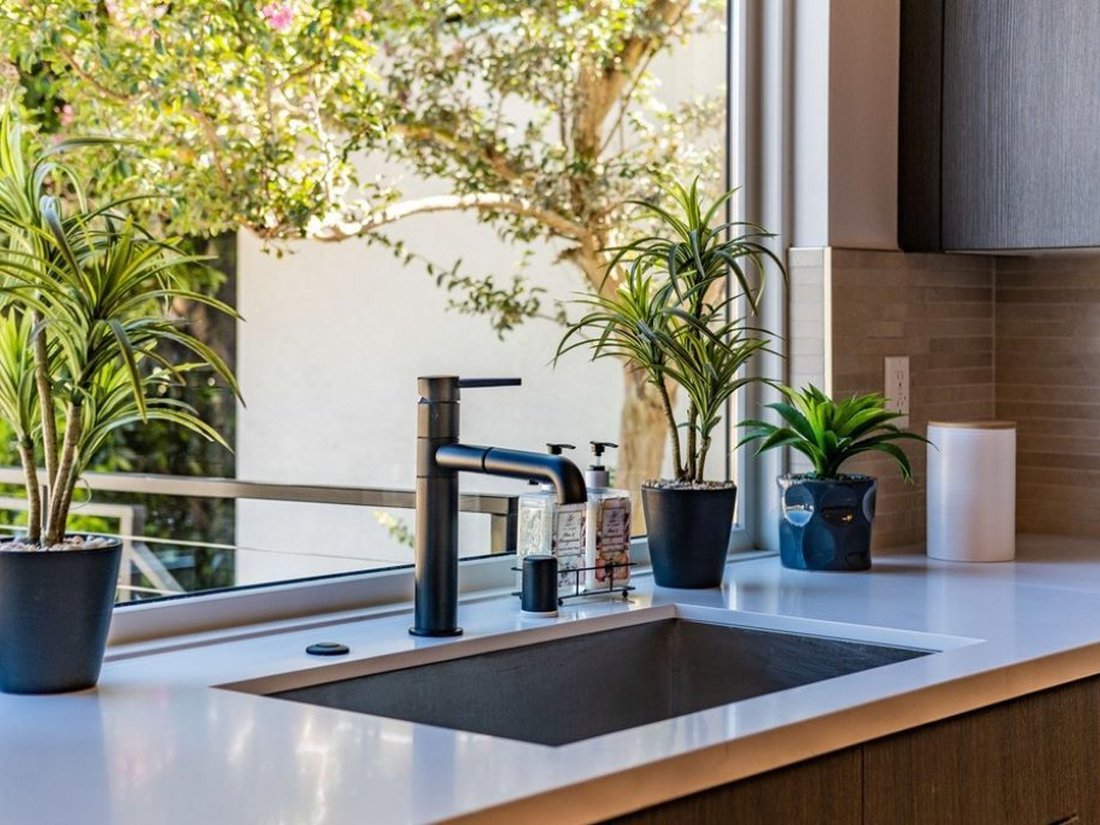 House in Los Angeles, California, United States 3 - 18405012