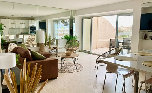 Apartment in Nartelle-Noyer-Bellevue-bd des Sardinaux, Sainte-Maxime, France 1