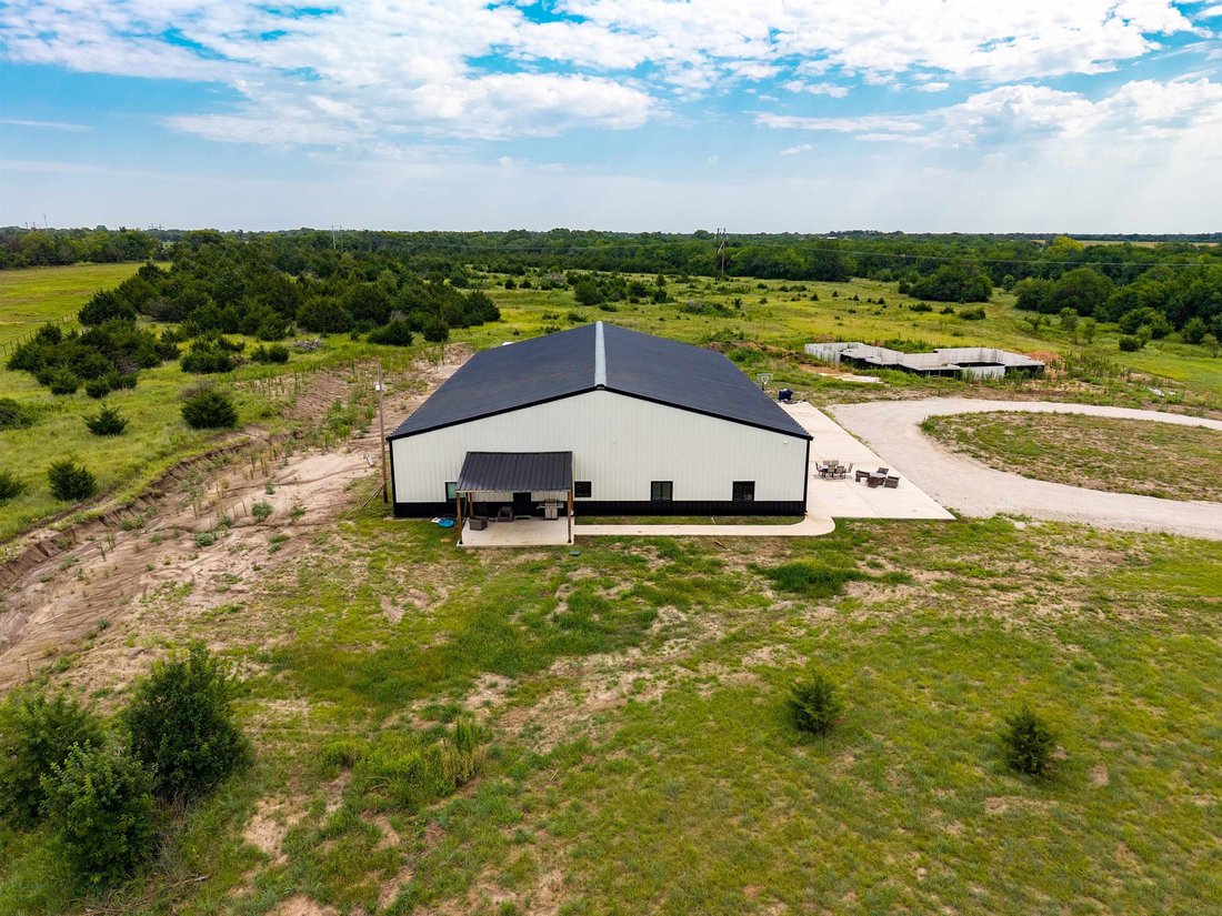 House in Mulvane, Kansas, United States 3 - 18408977