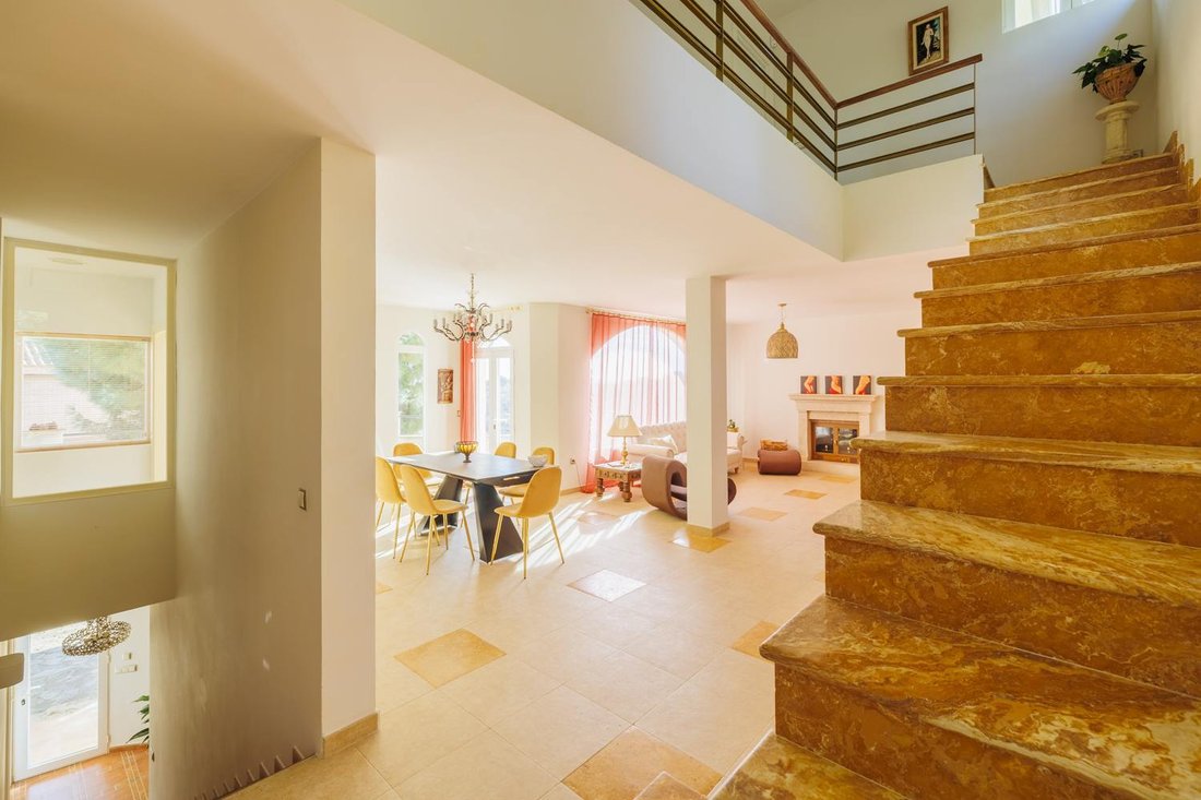 Villa in Valdemorillo, Comunidad de Madrid, Spain 5 - 18417447