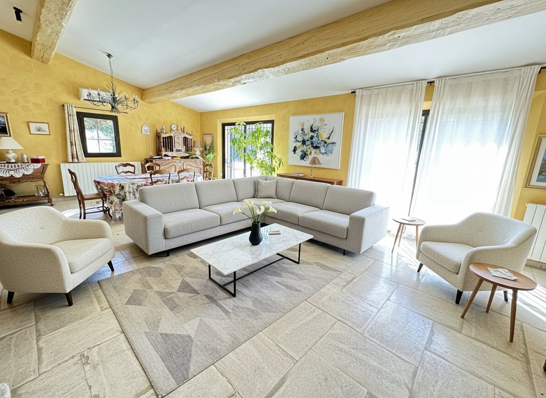 Villa in Saint-Chamas, Provence-Alpes-Côte d'Azur, France 2 - 18405989