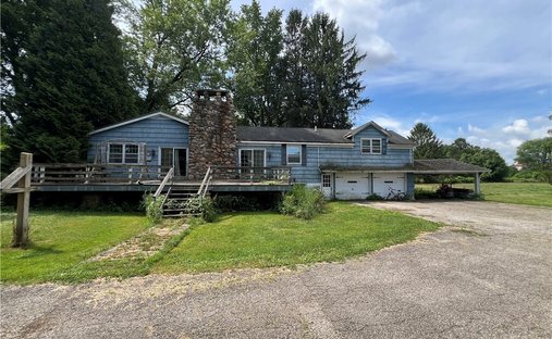 House in Rock Creek, Ohio, United States 1
