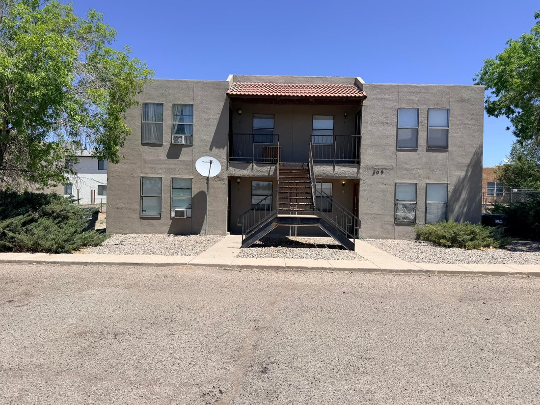 Rio Rancho, New Mexico, United States 1 - 18406802