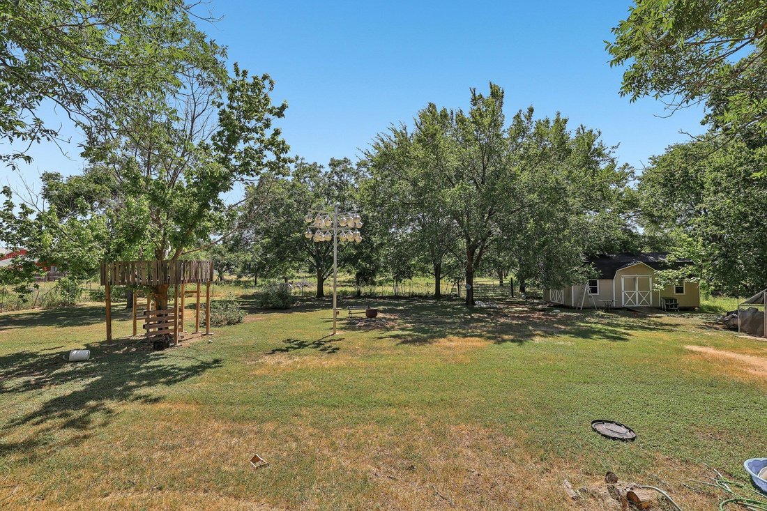House in Bastrop, Texas, United States 2 - 18408044