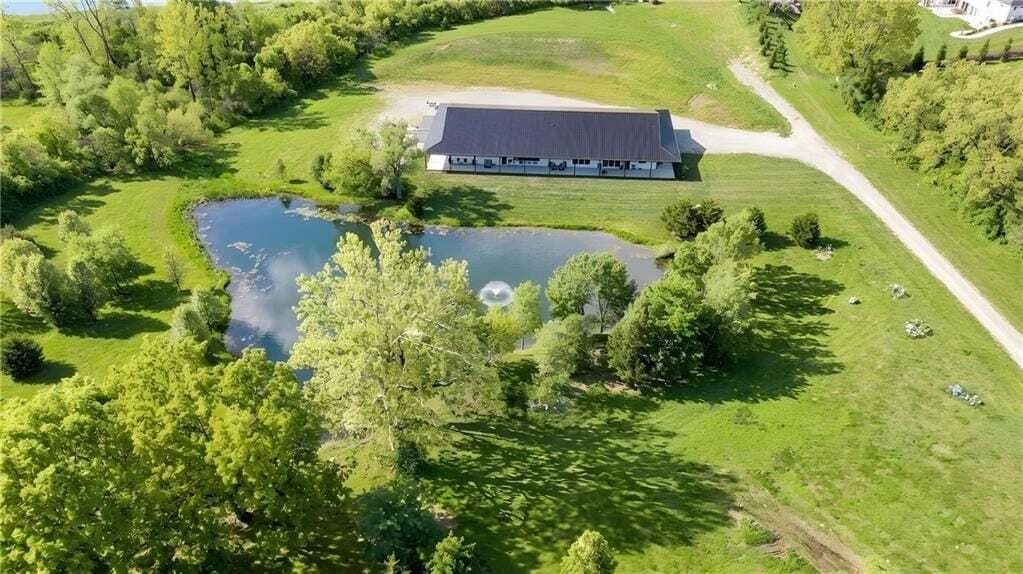 House in Parkville, Missouri, United States 2 - 18410477