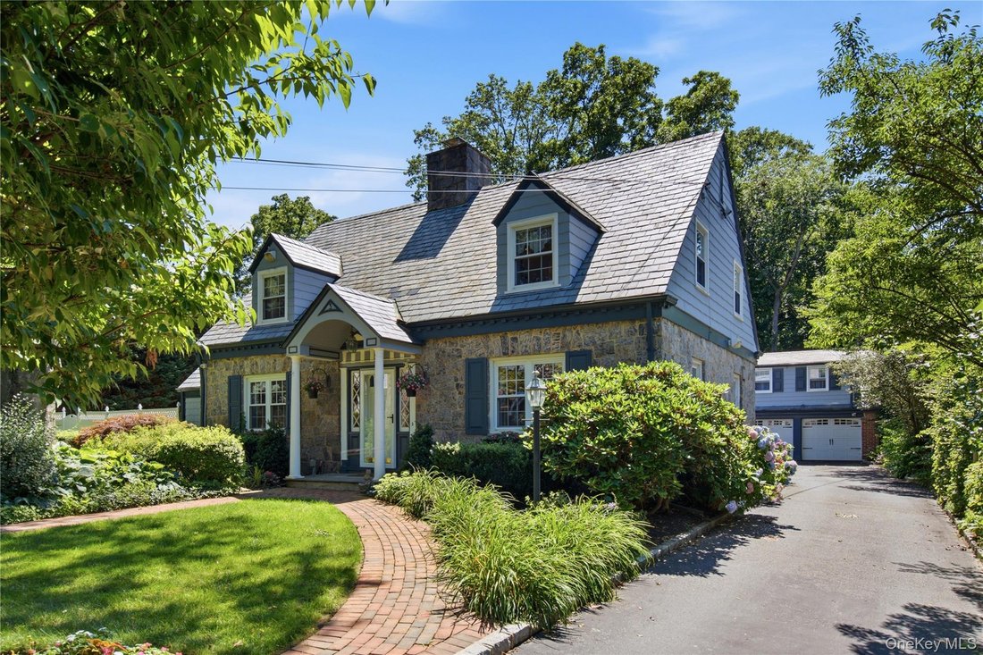House in Cold Spring Harbor, New York, United States 3 - 18404849