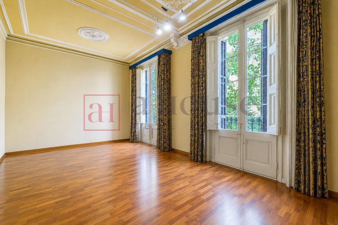Apartment in Eixample, Barcelona, Spain 4 - 18332798