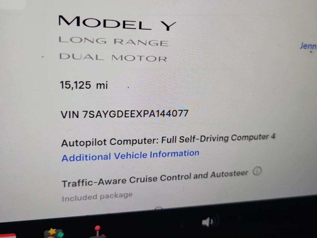 Suv in Newport Beach, CA, United States 2 - 18412268