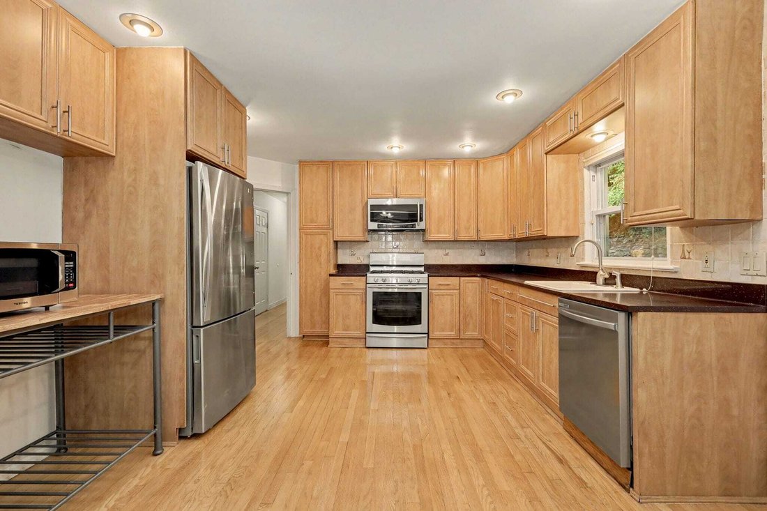 House in Hartsdale, New York, United States 5 - 18410421