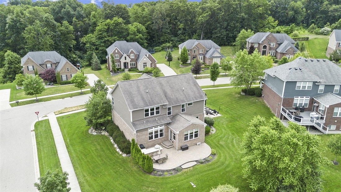 House in Wixom, Michigan, United States 4 - 18407891