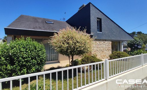 House in Fouesnant, Brittany, France 1