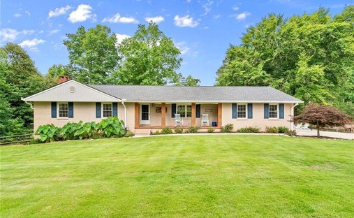House in Gainesville, Georgia, United States 1