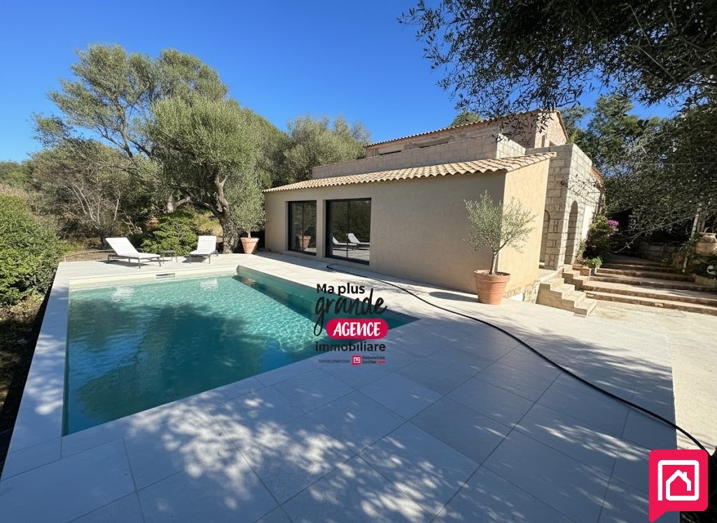 Villa in Zonza, Corsica, France 1 - 18406075